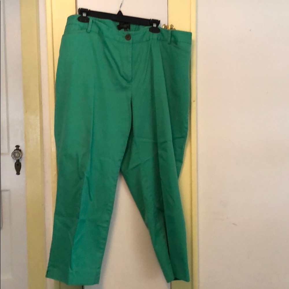 Talbots “the Perfect Crop”